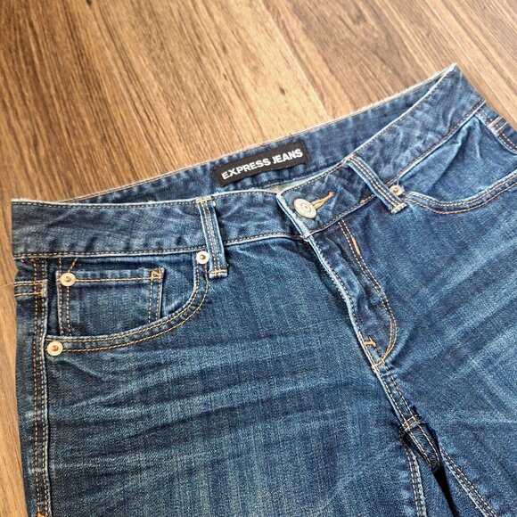 💙 Express Stella Boot Low Rise Jeans Denim Size 4R Western Cowgirl - Picture 4 of 8
